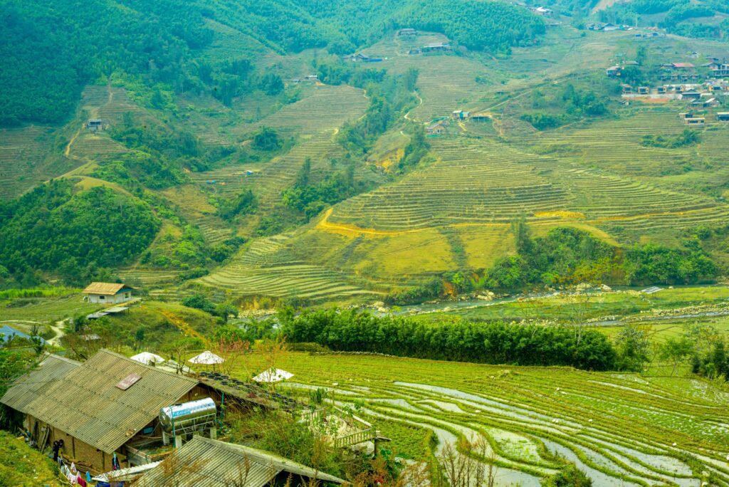 viaje destinos rurales tradiciones ancestrales pueblos auténticos