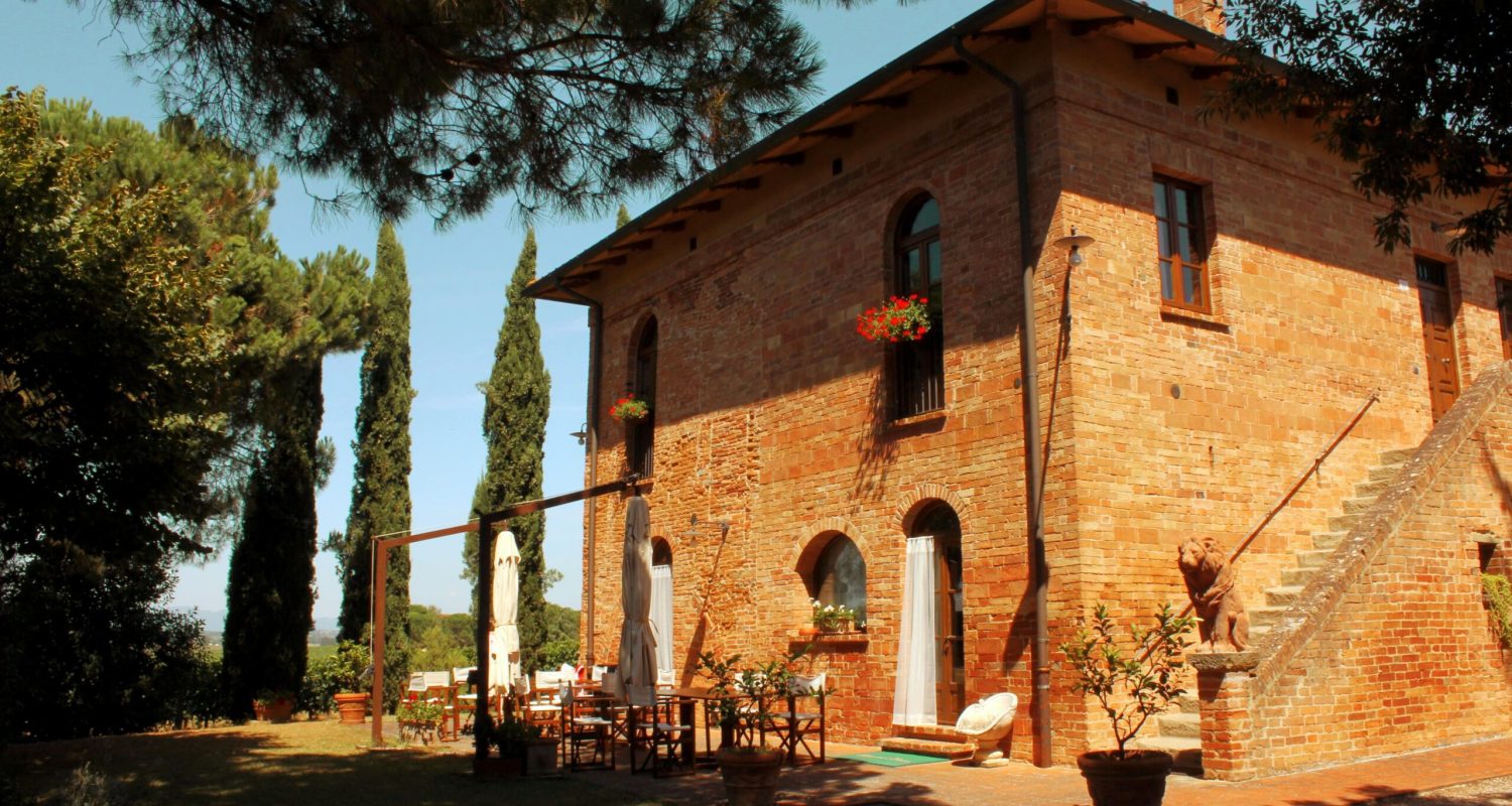 tradiciones vinícolas Val d'Orcia Toscana pueblos rurales Italia