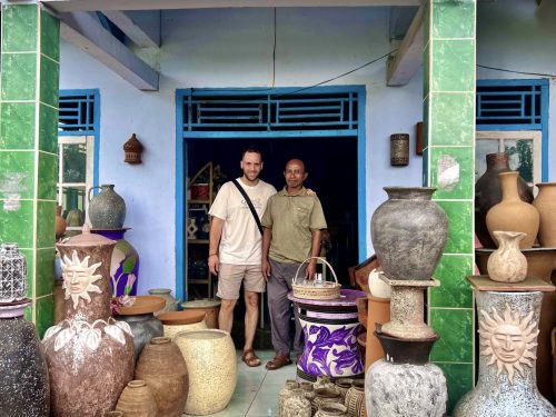 Visita a negocio local de cerámica